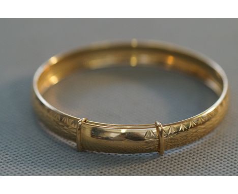 9ct Gold expanding bangle Weight 7.3g