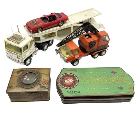 American Nylint large scale tin-plate car transporter L59cm carrying a Testor Toys plastic car; Tonka tin-plate mobile crane;