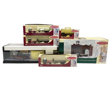 Eddie Stobart - Corgi 75403 Leyland DAF Curtainside lorry as issued in perspex display box; and five Lledo Trackside models i
