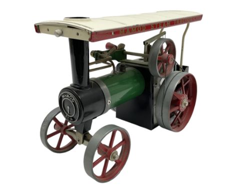 Mamod TE1A steam tractor with burner, unboxedCondition Report:Reasonably good condition just a little grubby/dusty from open 