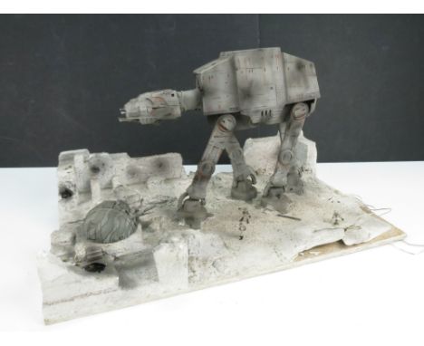 Star Wars - Small scale Star Wars Empire Strikes Back Hoth AT-AT Diorama (39cm, 25cm, 22cm), paint chipping in places and wea