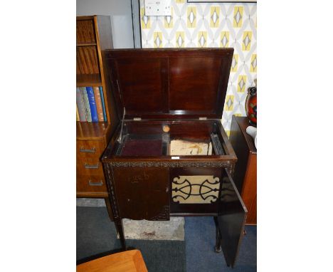 1930's Gramophone Cabinet for Restoration 