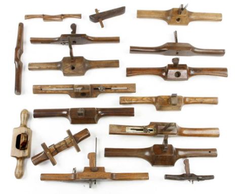 12 coachmakers routers and other associated tools G