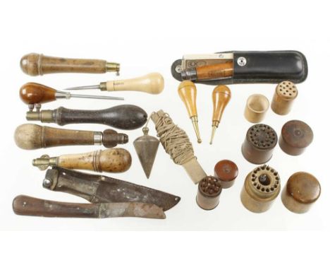 Four tool pad handles and other tools G+