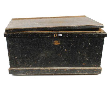A pine tool chest (lid off) for restoration G-