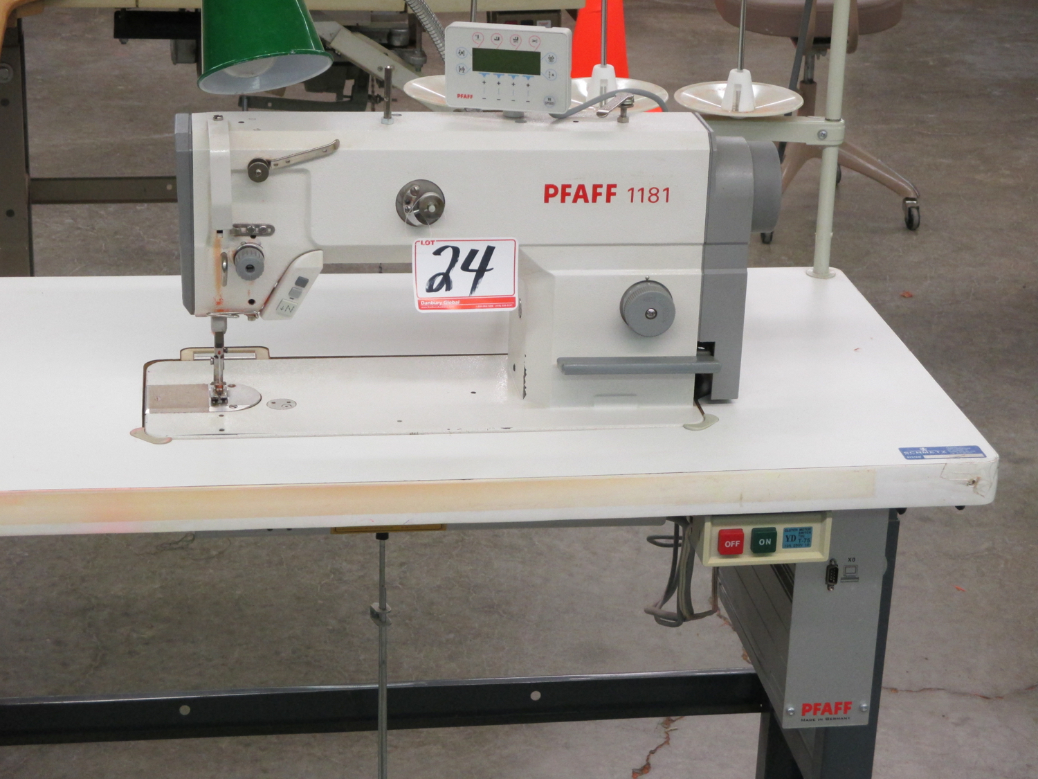 PFAFF 1181 PROGRAMMABLE SINGLE NEEDLE MACHINE, S/N 6007045