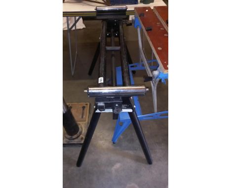 A roller stand COLLECT ONLY