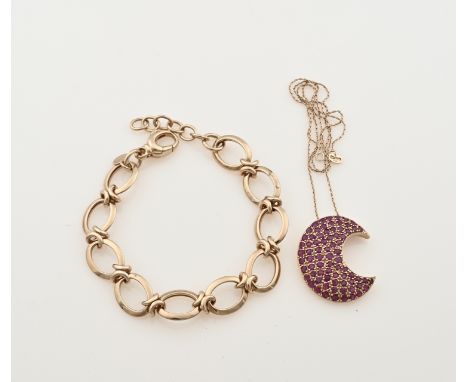 Bracelet and necklace with pendant silver rose gold plated, 925/000. Bracelet with oval links, width 13 mm. length 20-23cm. a