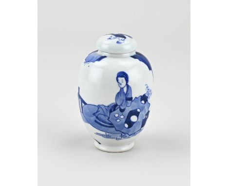 18th century Chinese porcelain kang xi tea caddy with garden/long list/crazy decor. With bottom mark. Size: 9.5 cm. In good c
