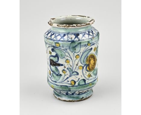 17th - 18th century Italian majolica Albarello apothecary jar. Sicily? Floral polychrome. Size: H 19 cm. In good condition.