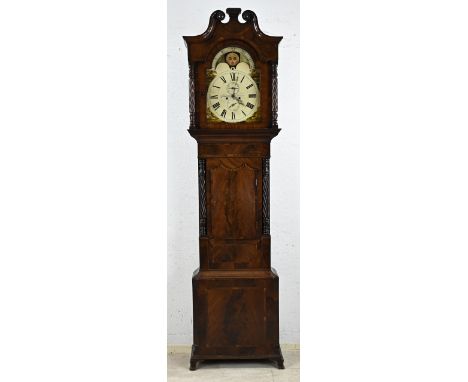 19th century English mahogany longcase clock. Eight-day movement, seconds + date display. Dimensions: H 240 cm. In good condi