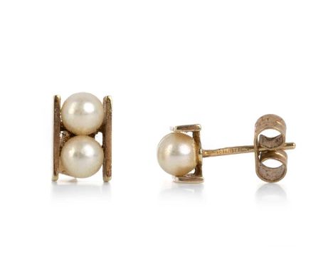 CULTURED PEARL NECKLACE, ALONG WITH A PAIR OF PEARL EARRINGS  the earrings each set with two pearls in nine carat gold, the n