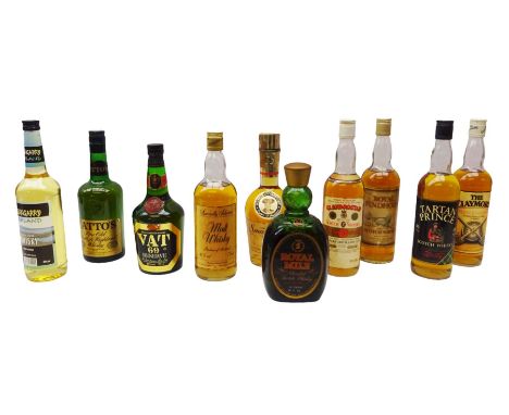 Ten bottles of blended Scotch whisky, including Smuggler, Glenngarry, The Claymore etc, various contents and proofs (10)