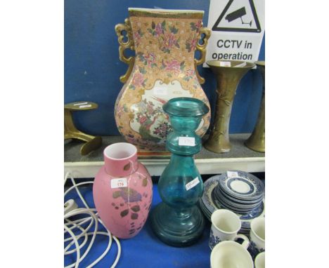 FRENCH GLASS OVERLAID VASE TOGETHER WITH A FURTHER MODERN GREEN GLASS CANDLESTICK AND A SQUARE FORMED LARGE ORIENTAL VASE 