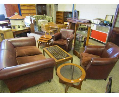 GOOD QUALITY BROWN LEATHER HARLEQUIN THREE-PIECE SUITE COMPRISING TWO CLUB CHAIRS WITH BUTTON FRONTS TOGETHER WITH A SIMILAR 