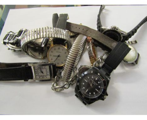 MIXED LOT: ELEVEN VARIOUS WRIST WATCHES INCLUDING SEKONDA, TIMEX, VARIOUS DATES AND MAKERS (11) 