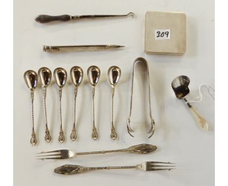A lot comprising a silver compact, London 1959 and assorted EP cutlery, spoons, caddy spoons etc and a white metal pencil Con