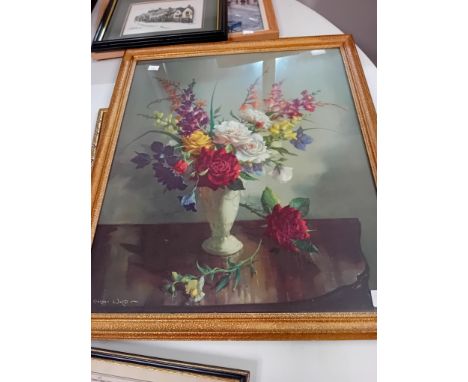 VERNON WARD PRINT OF VASE OF FLOWERS 21 x 24" TOGETHER WITH REPRODUCTION CONSTABLE PRINT