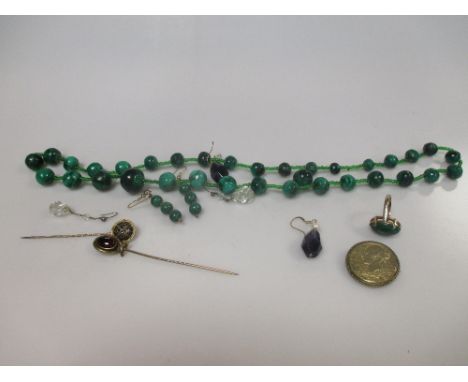 A collection of gemset and other jewellery: to include a graduated malachite bead necklace, three pairs of pendant earrings (