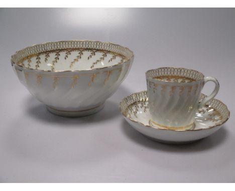 A Chamberlains Worcester tea cup and saucer, slop bowl etc  
