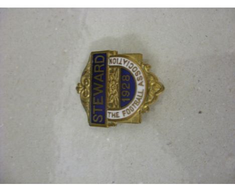 1928 Football Association Stewards Badge, Blackburn Rovers v Huddersfield Town, Blue/White enamel