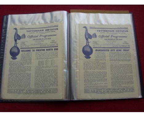 A complete season set of Tottenham Hotspur 1957/8 football programmes. Generally good condition. Comprises 21 League programm