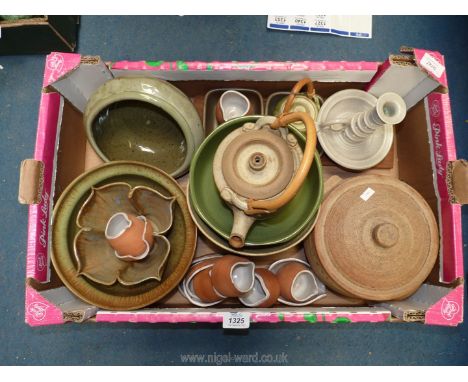 A quantity of studio pottery to include 'Leach' pottery tureen, 'Langley' hors d'oeuvre dishes, pottery bowls, chamberstick i