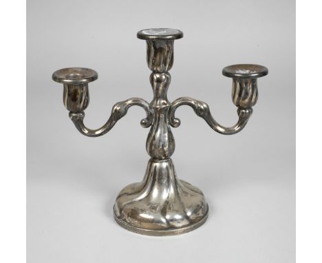 Silber Kerzenleuchter im Barockstil1930er Jahre, Silber gestempelt Halbmond, Krone, 800, Herstellermarke Max Fleischmann Pfor