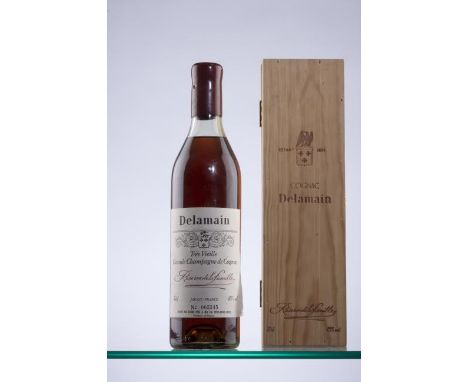 Bouteille de Cognac Delamain très vieille réserve n°005545 Condition: Due to international regulations, this item cannot be s