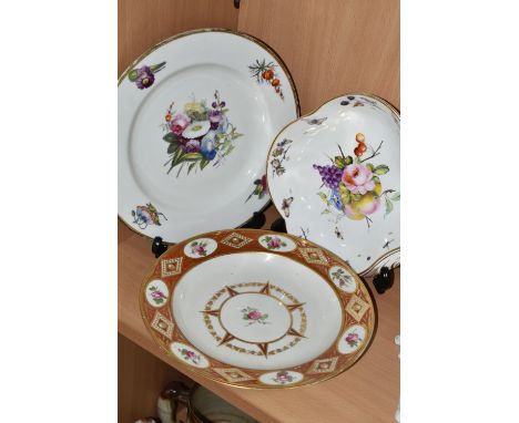 THREE 19TH CENTURY DERBY PORCELAIN PLATES AND DISHES, comprising a Stevenson &amp; Hancock quatrefoil shaped serving dish han