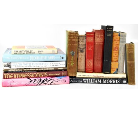 A collection of various books to include vintage children's examples, to include 'Zoo Friends' by the Zoo Man, 'Robinson Crus