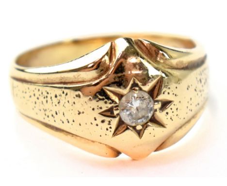 A gentlemen's vintage hallmarked 9ct gold signet ring with star cut gypsy set diamond brilliant approx 0.2ct, size W, approx 