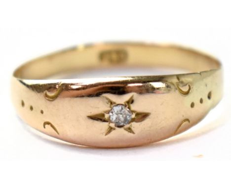 A vintage 15ct gold ring set with tiny diamond, size P, approx 1.6g. CONDITION REPORT Age related wear in the form of scratch