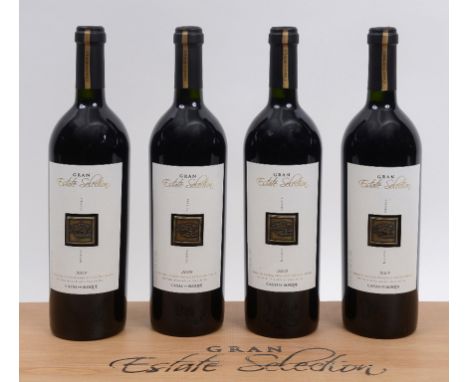Six bottles of Casas Del Bosque Gran Estate Selection Reserva Privada, 2009, in cloth bags, in own wooden case This lot is su