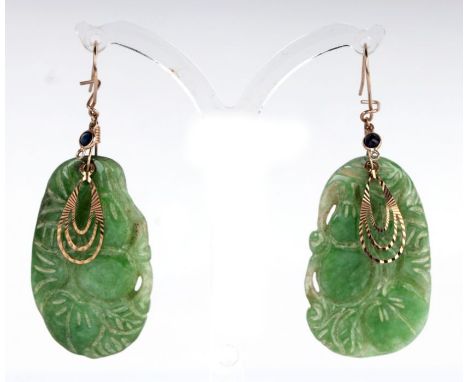 A pair of Chinese jade / hardstone yellow metal mounted drop earrings.