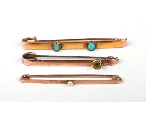 Three 9ct gold bar brooches, one set two opals, one set a peridot and the other a seed pearl (3) 5.9g