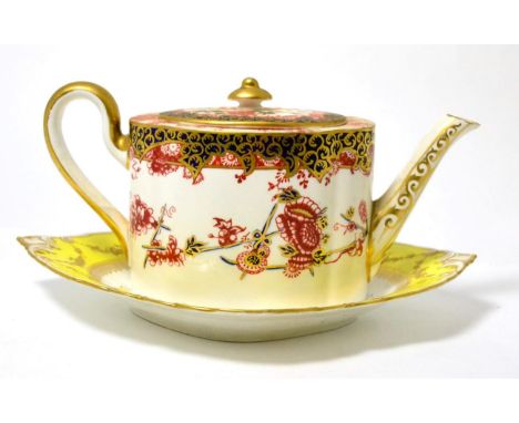 A Royal Crown Derby dessert dish, 1897, decorated with an urn within a yellow border, 27cm wide; and a similar Imari pattern 