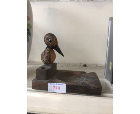 DUNLOP STYLE WOODEN ASHTRAY