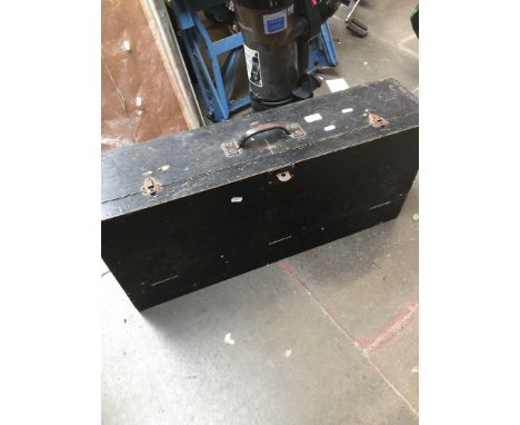A JOINERS WOOD TOOLBOX