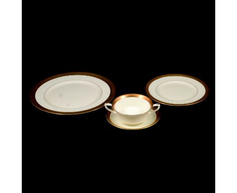 Royal Worcester table service, Durham pattern, including two meat plates, dinner plates, etc.Condition report:This lot compri