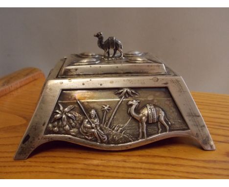 A LONDON SILVER MAPPIN AND WEBB EASTERN MILITARY BOX AND TWO ROYAL ARMY VETERINARY CORPS BADGES 