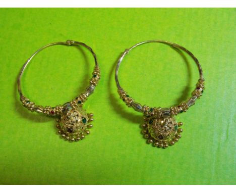 916 YELLOW GOLD HOOP RED AND GREEN ENAMEL DETAIL EARRINGS - 4CM IN DIAMETER - 19.1G APPROX.