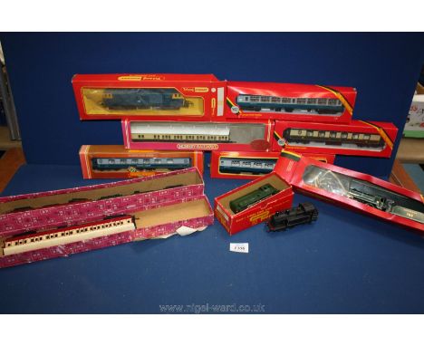 A quantity of Hornby '00' coaches including Pullman, Intercity, Royal Mail, Golden arrow coach, plus Southern "Sir Dinadan" l