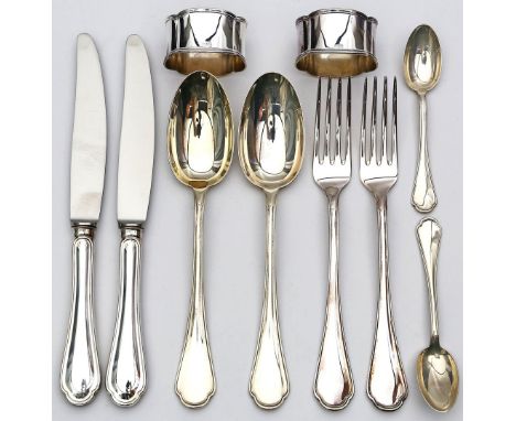 Besteck für 2 Personen, 10-teilig. 925/000 Sterlingsilber, 400 g (ohne Messer gewogen). Im Chippendale-Stil, mit profilierten