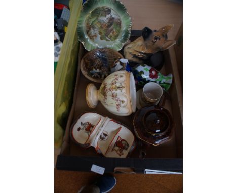 Box of ceramics to include Wade Whimsies 