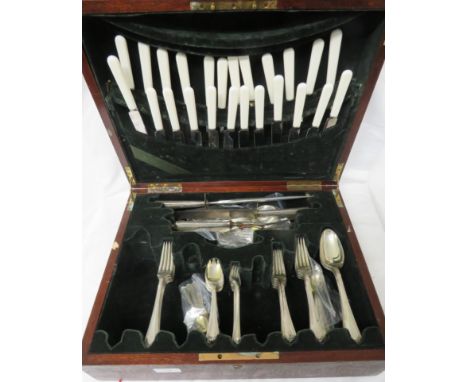 An American sterling silver part canteen of cutlery by Gorham, Plymouth pattern Pat 1911, monogrammed S to the terminals, com