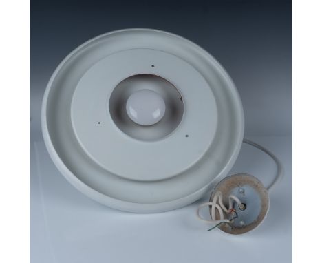 This exquisite Optima Pendant Light by the renowned Danish design brand is a stunning example of mid-century modern lighting.