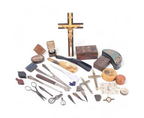 A collection of various items, including a Corpus Christie, silver-handled glove stretcher, button hook, etc, Mauchline Ware 