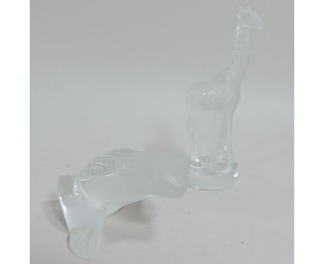 A Lalique frosted glass model of a giraffe, together with a Lalique model of a frog, 6cm high, both marked Lalique France