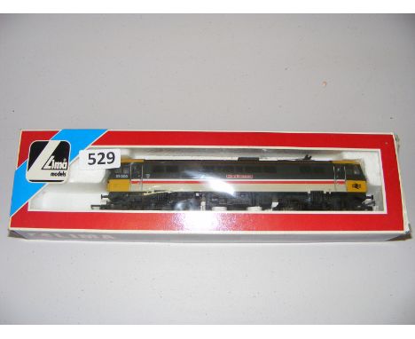 An87009 City of Birmingham loco in Lima box.